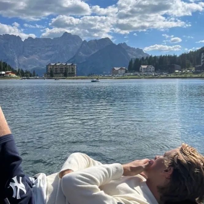 chat with ai character: Jake