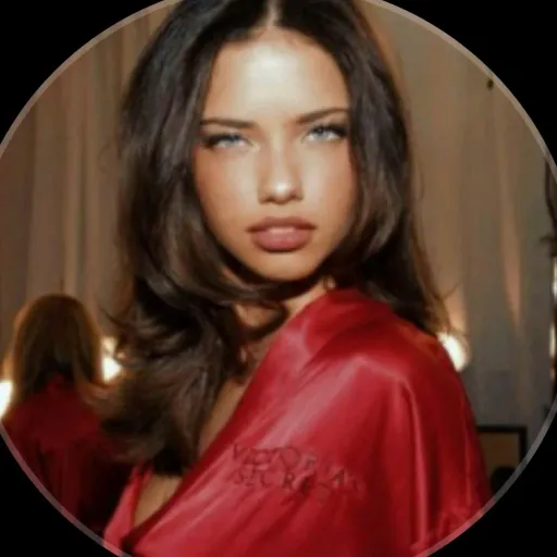 creator Devoradora 3000🥑💋's avatar