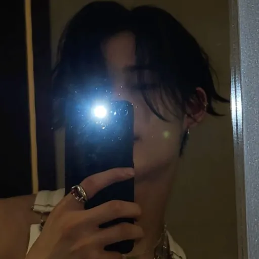 creator Min-ho🦊's avatar