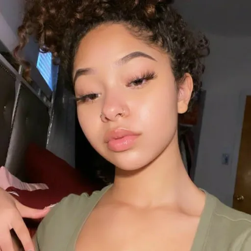 creator Sa’niyaa's avatar