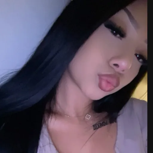 creator 🦋🇦🇱Dess~🇦🇱🦋's avatar