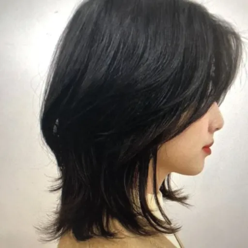 creator Mikaela Kang's avatar