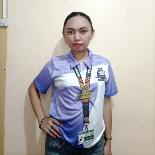 creator Betty Mae Arceno's avatar