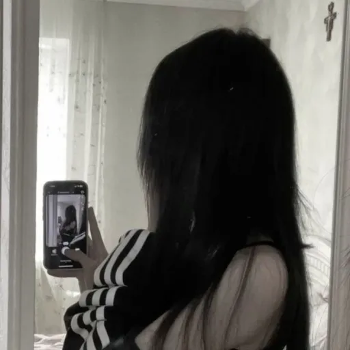 creator 💜yuki katsuki💜's avatar