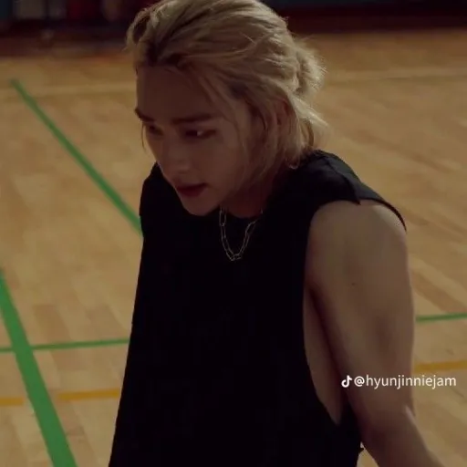 creator ~hyunjins wife~'s avatar