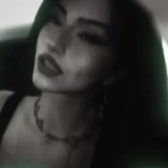 creator ★ Ellie ★'s avatar