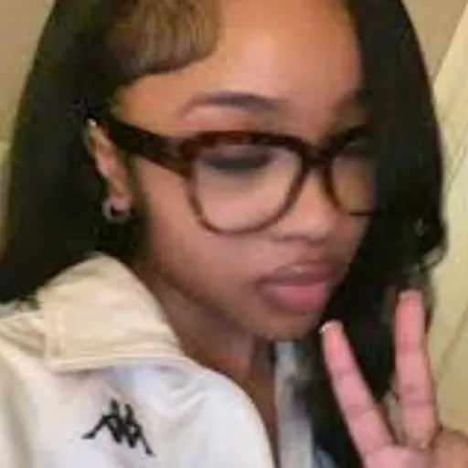 creator kimma slay queen🥱🥴's avatar