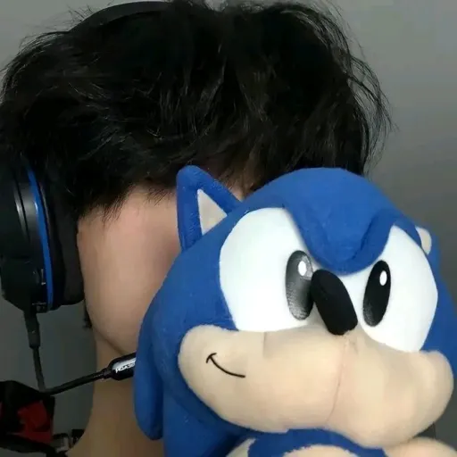 creator Nimma Akhazo's avatar