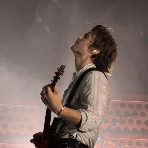 creator 𖤐⭒๋࣭ ⭑Bella 𓆩♡𓆪's avatar