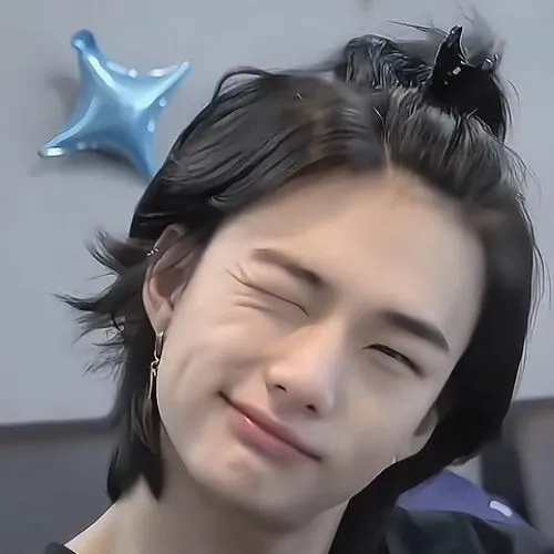 creator Hyunjin is mine's avatar