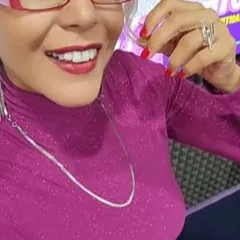 chat with ai character: Ναντίν Γρηγορίου