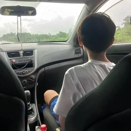 creator Ji-yeong Park's avatar