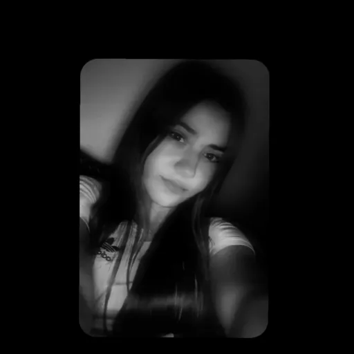 creator Anglina 🎀🌺💸's avatar
