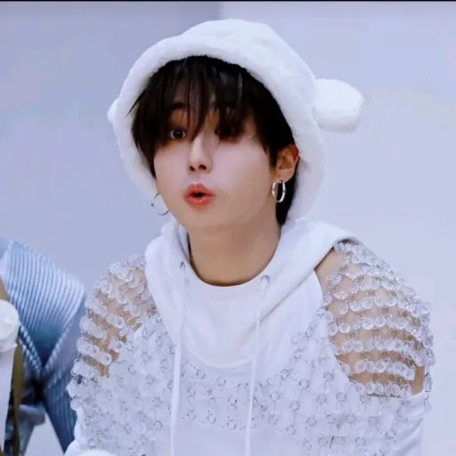 creator skz_hyunjlix {| |}'s avatar