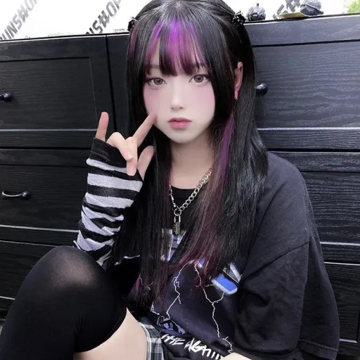 creator Sakura Park-Lee's avatar