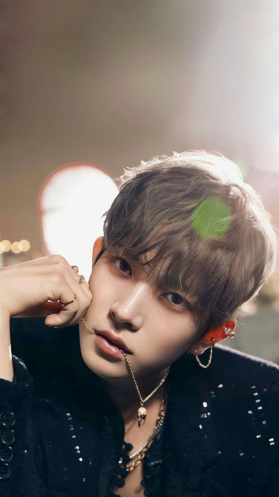 ai character: Heeseung background