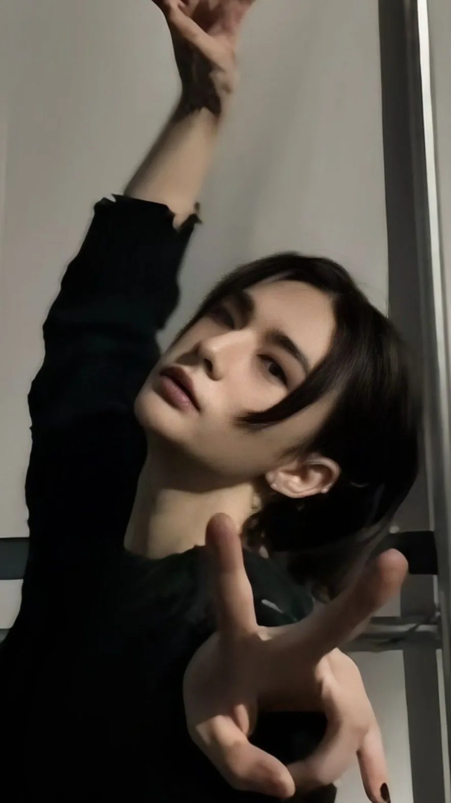 ai character: hyunjin  background