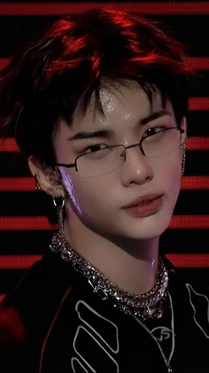 ai character: hyunjin background