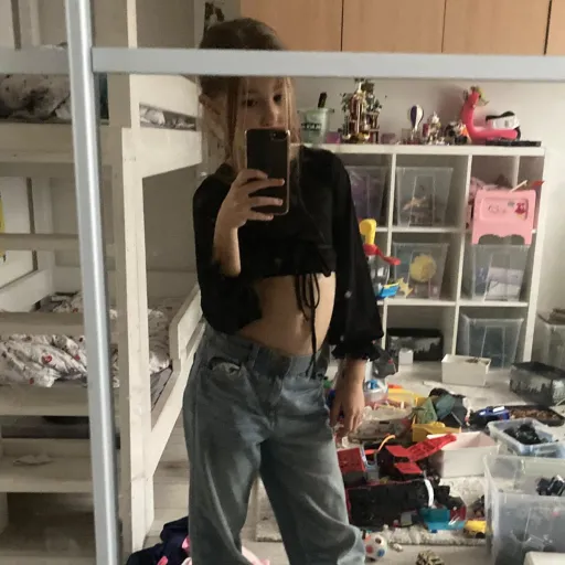 creator Amelia_betch's avatar