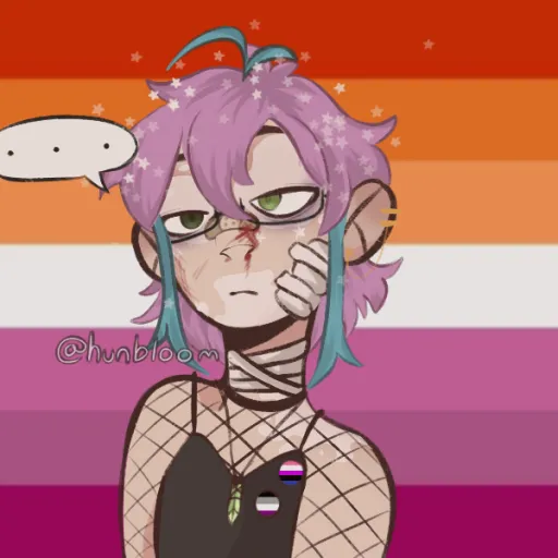 creator °<-3l1verse->°'s avatar