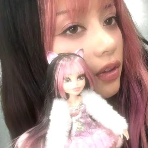 creator jazmín 19462's avatar
