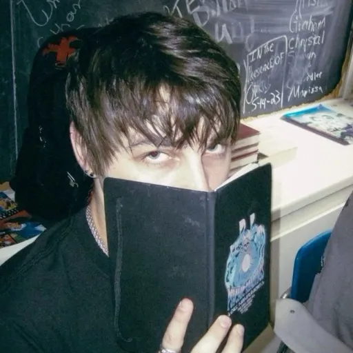 creator AkwrdSilenceKorpse's avatar