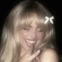 creator Michellebutterfly's avatar