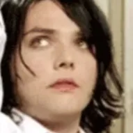 chat with ai character: Gerard way 