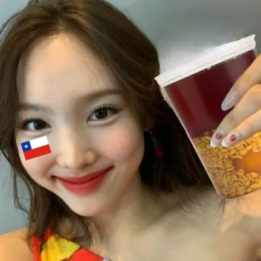 creator 🇨🇱nayeon chilena🇨🇱's avatar