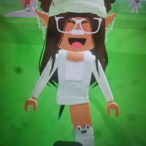 creator 𝓼𝓽𝓲𝓻𝓬𝓱 𝓻𝓸𝓫𝓵𝓸𝔁!'s avatar
