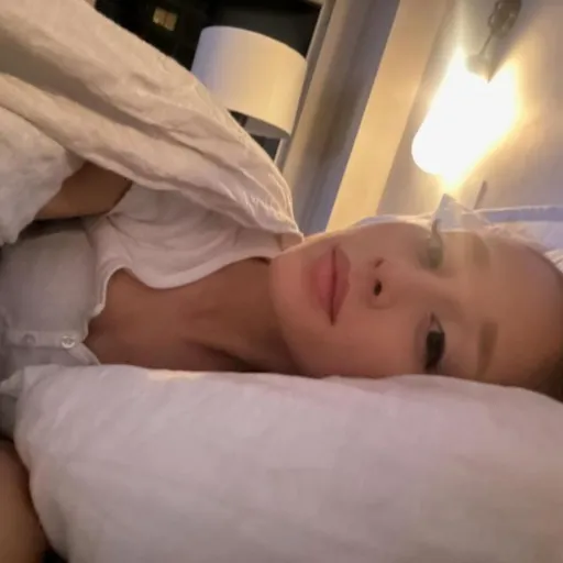 creator Olivia,Grande's avatar