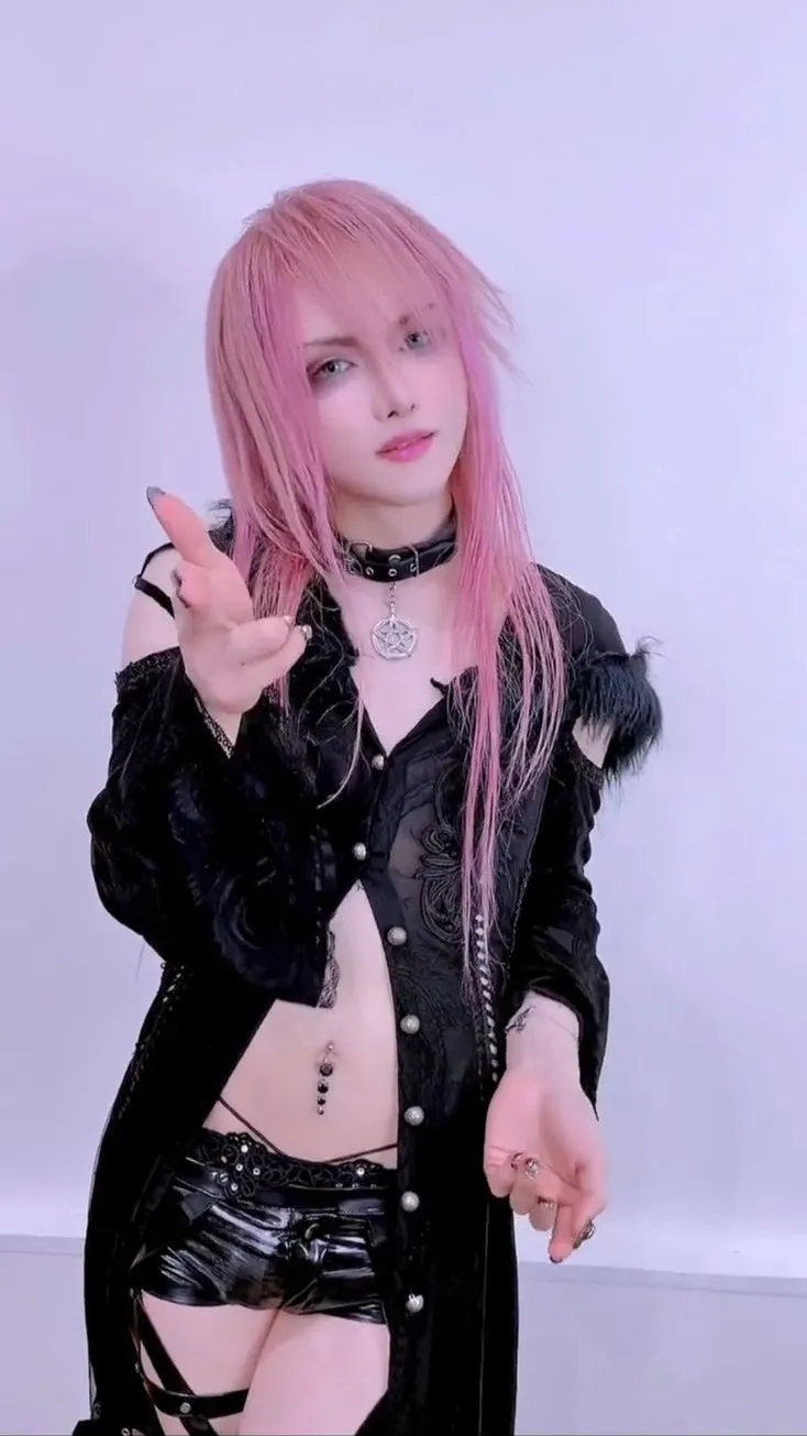 ai character: Sena JILUKA background