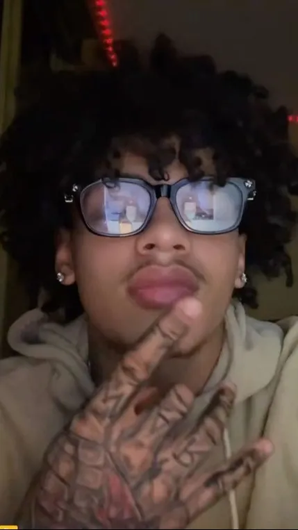 ai character: Bryce background