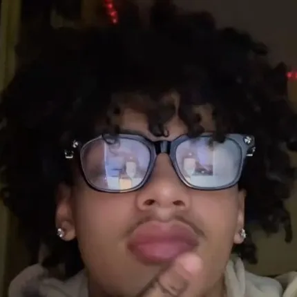 chat with ai character: Bryce