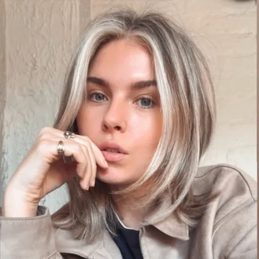 creator Erin Caldwells's avatar