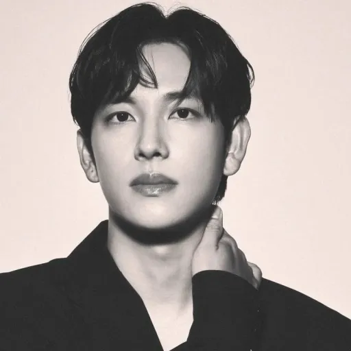 creator Lee myung Gi,'s avatar