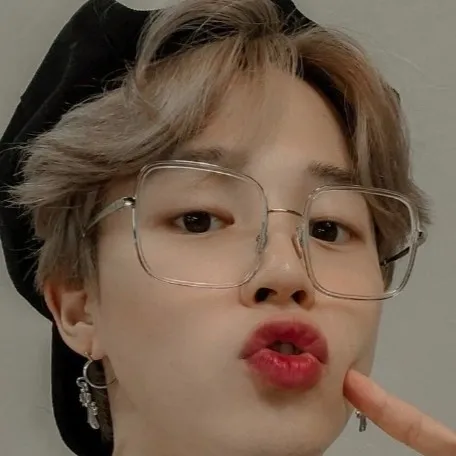 creator °°Jimin°°'s avatar