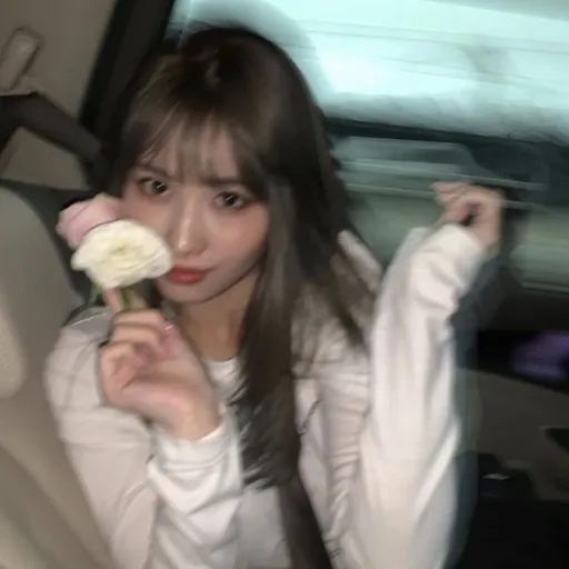creator ItsYourFavMoon's avatar