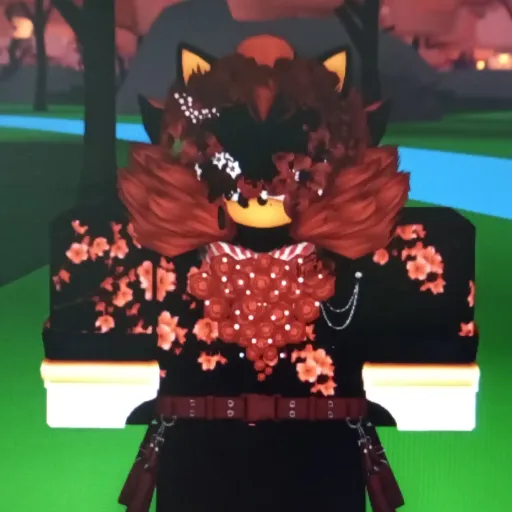 creator The_King_Of_Roses🌹's avatar