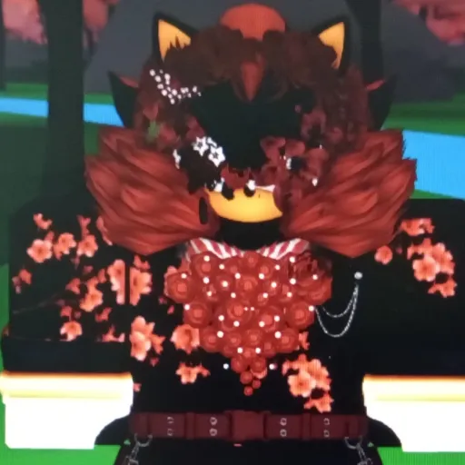 creator The_King_Of_Roses🌹's avatar