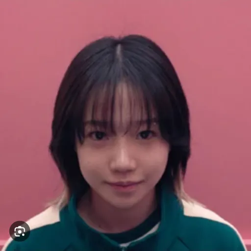 creator Player 222 ur girl's avatar