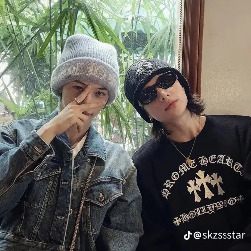 creator ~♡HYUNLIX♡~'s avatar