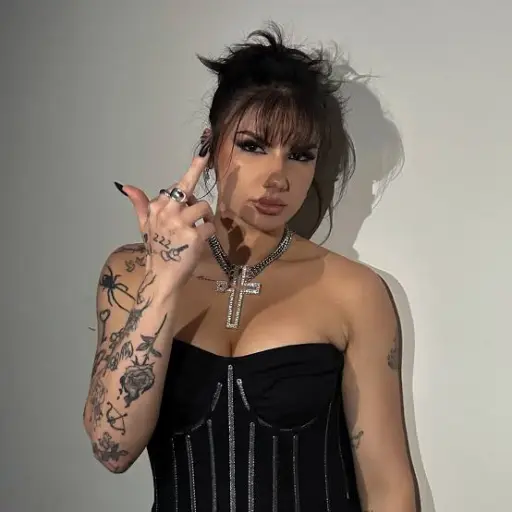 creator Bailey Spinn fan 2's avatar