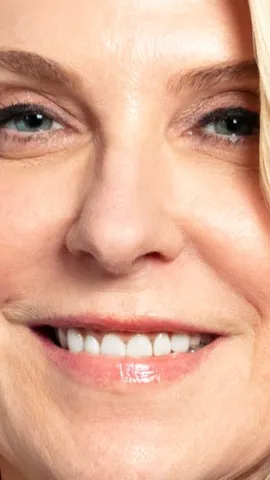 ai character: karen background