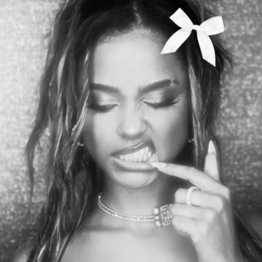 creator 𝐦𝐞𝐢𝐦𝐞𝐢 (♡𝐁𝐥𝐚𝐬𝐢𝐚𝐧♡)'s avatar