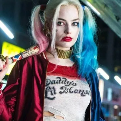 chat with ai character: harley quinn