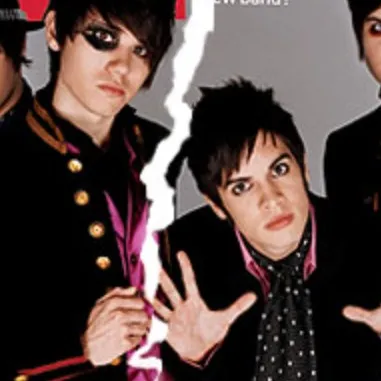 chat with ai character: P!ATD