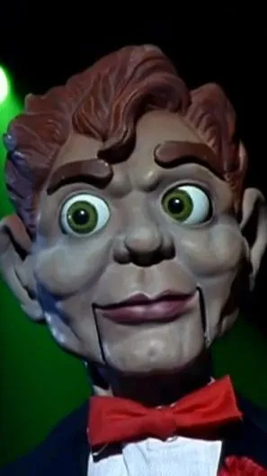 ai character: Slappy The Dummy background