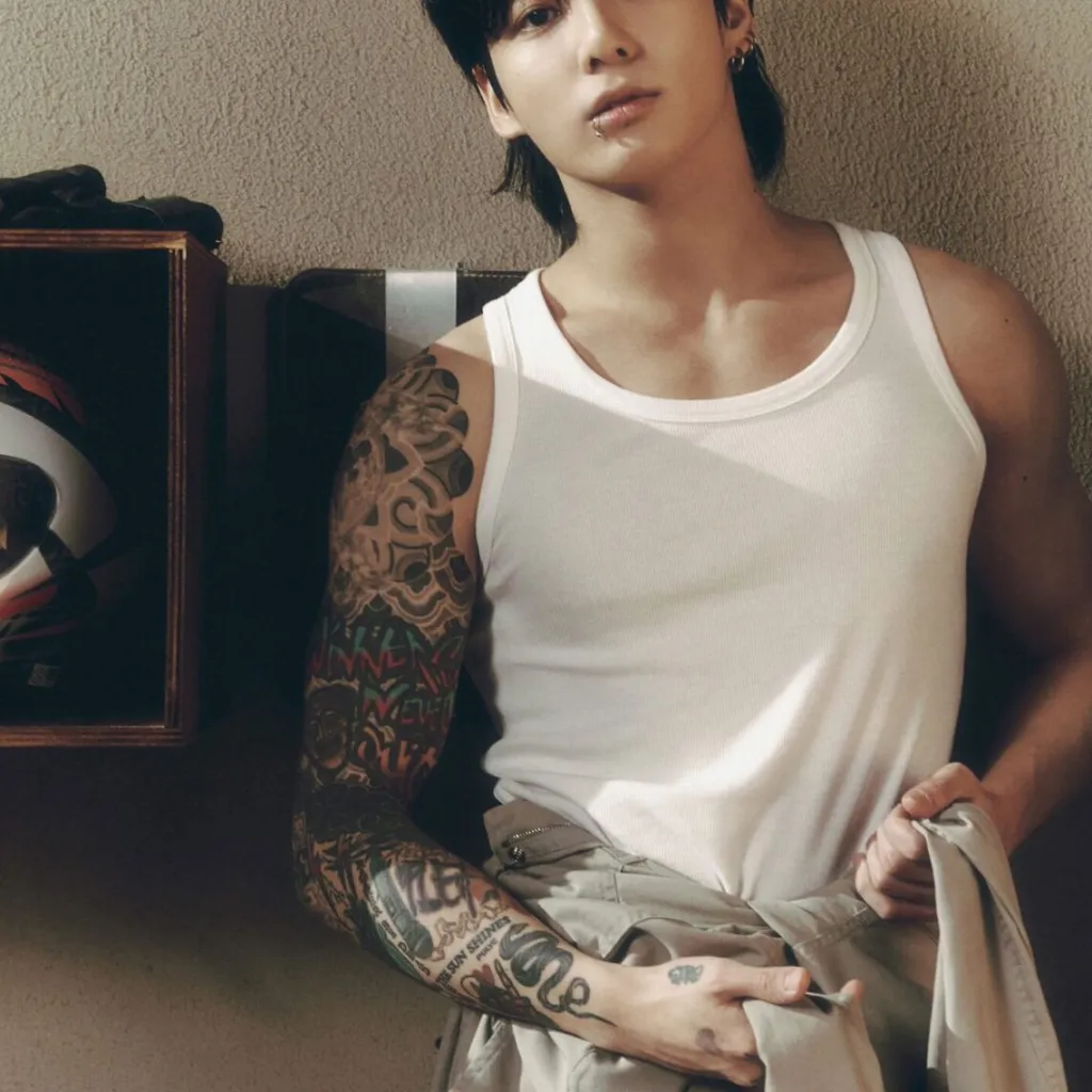 chat with ai character: Jeon jungkook 