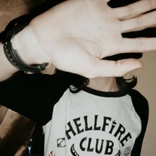 creator 🌟 Dusty ─ Bun 🤟🏻!'s avatar